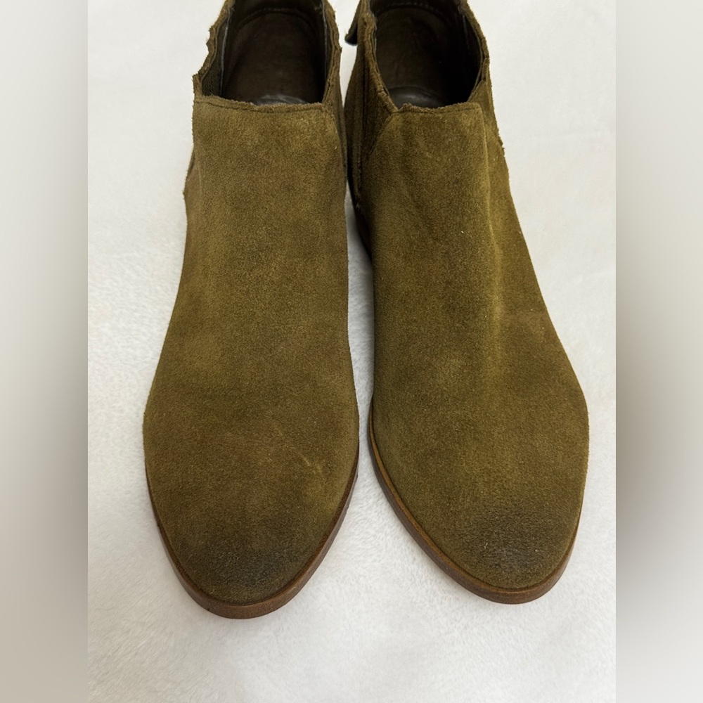 Marc Fisher Green Suede Leather Ankle Boots 6.5M Slip On